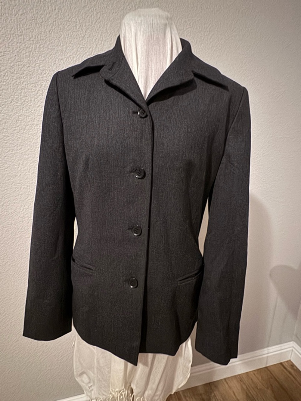 MaxMara Black Tailored 2 Piece Women's Suit